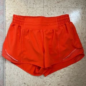 Lululemon high rise hotty hot shorts